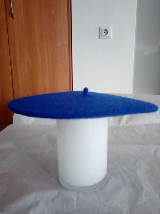 АКЦИЯ! Елегантна дамска барета - френски стил само 8 EURO за всяка