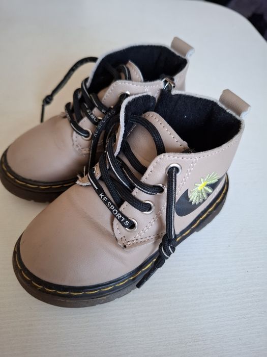 Детская обувь для девочки