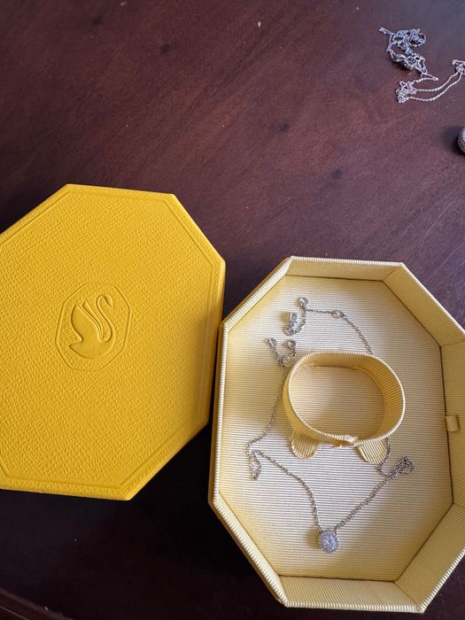Сребърно колие Swarovski