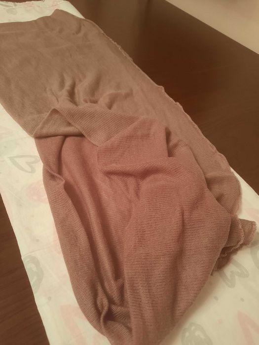 Продам шапки, капор, шарфы