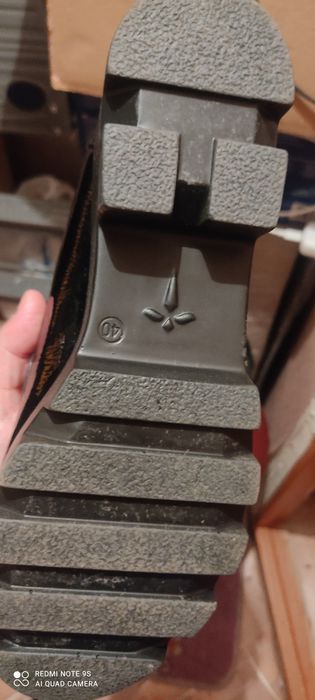 Продам женские лоферы