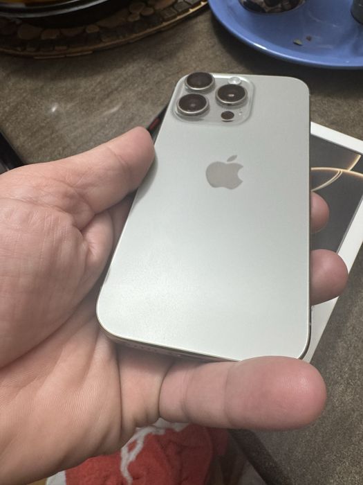 Vand/schimb iPhone 16 Pro 256Gb…full box