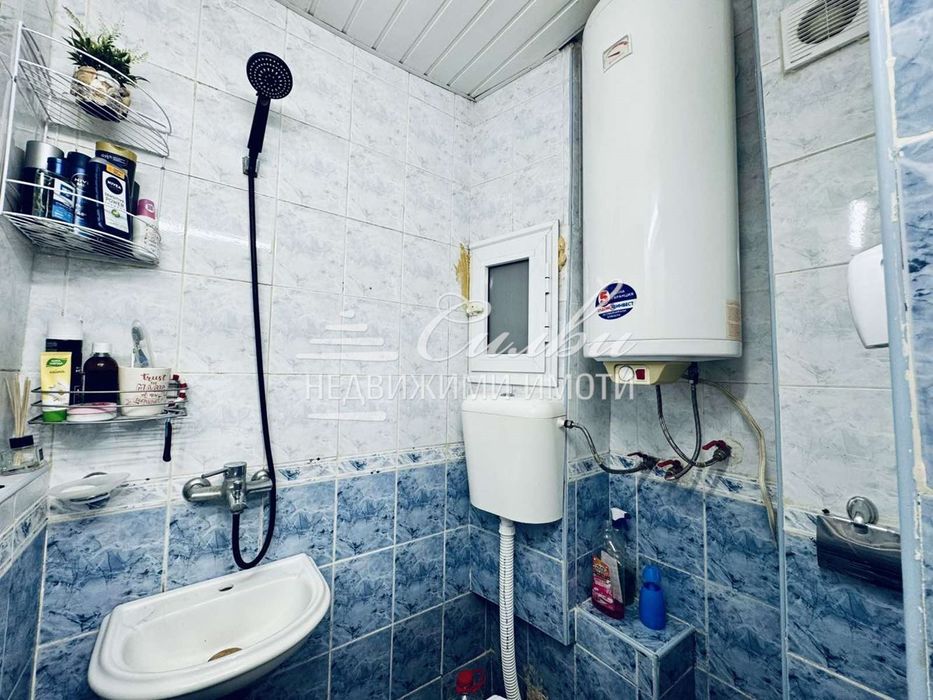 Едностаен апартамент – кв.Тракия - север - снимка 6