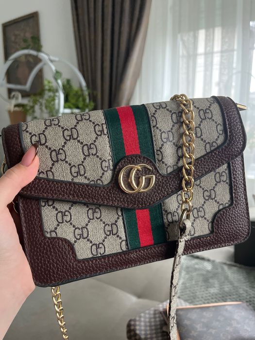 Стилни чанти втора употреба – запазени и модерни