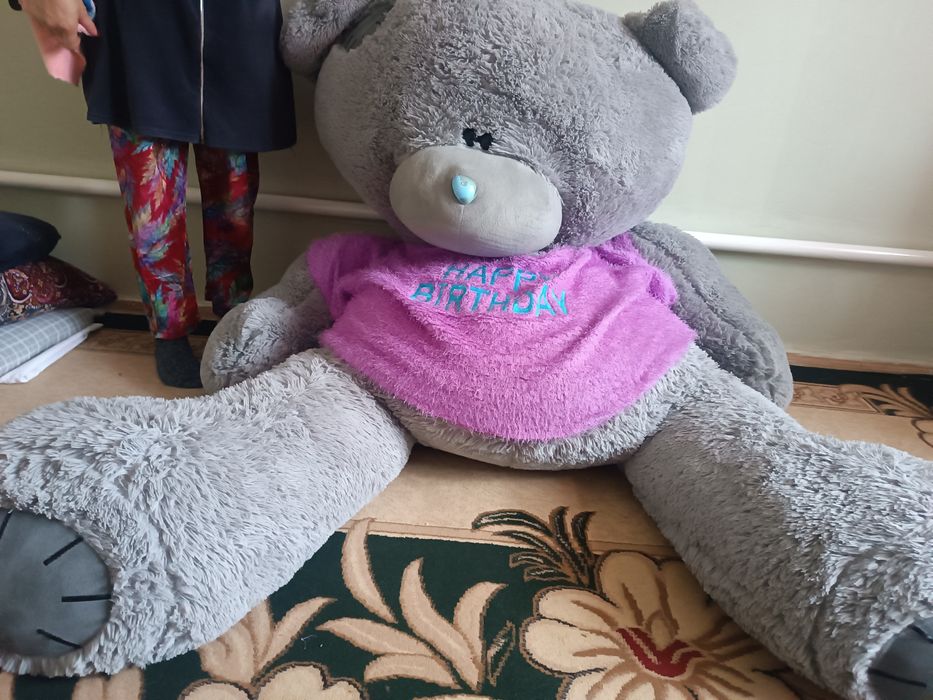 Ayiw satiladi ulken Razmerdegi sena 200ming sum kelisip beriledi