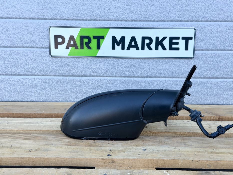 Дясно огледало AUDI A6 C7 4G