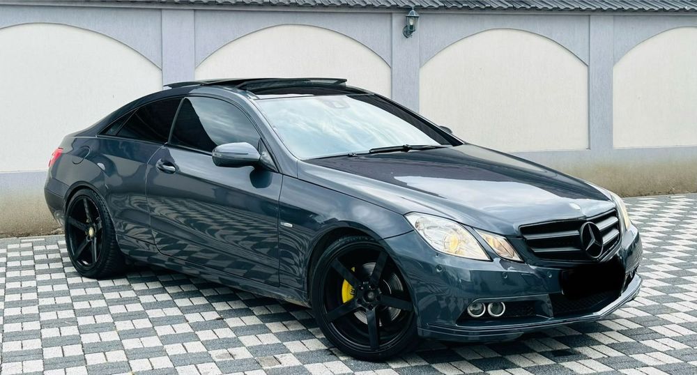 Mercedes E 350 coupe