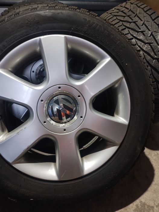 Джанти за VW toaran Туран със зимни гуми