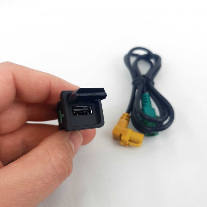 Adaptor USB VW Audi Skoda Seat – Cablu USB 4 Pini – RNS315 RNS510 RCD510 – Bolero Columbus Amundsen – CarPlay Android Auto – Golf 5 Golf 6 Passat –Z19