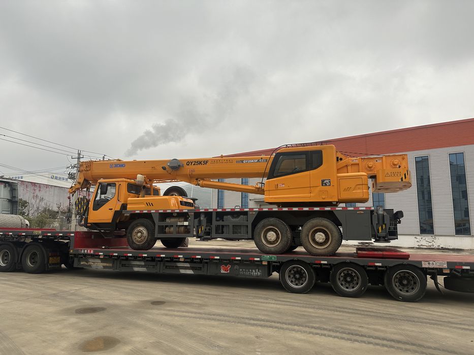 автокран  yuk mashinasi krani