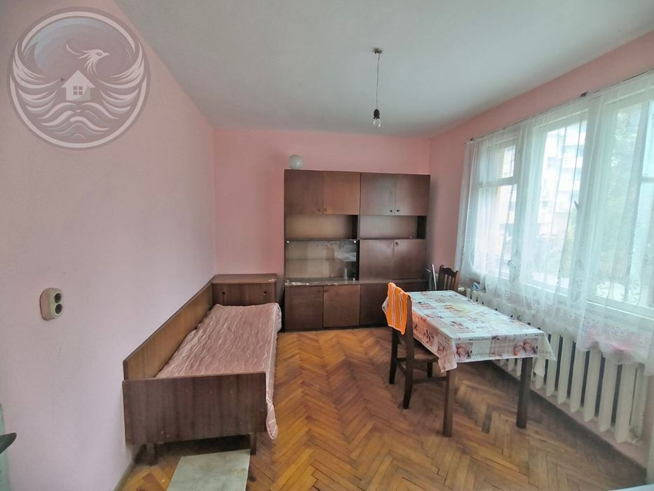 Продава се Двустаен апартамент в Разград, Освобождение - 65 кв.м за 1295 €/кв.м - Снимка #5