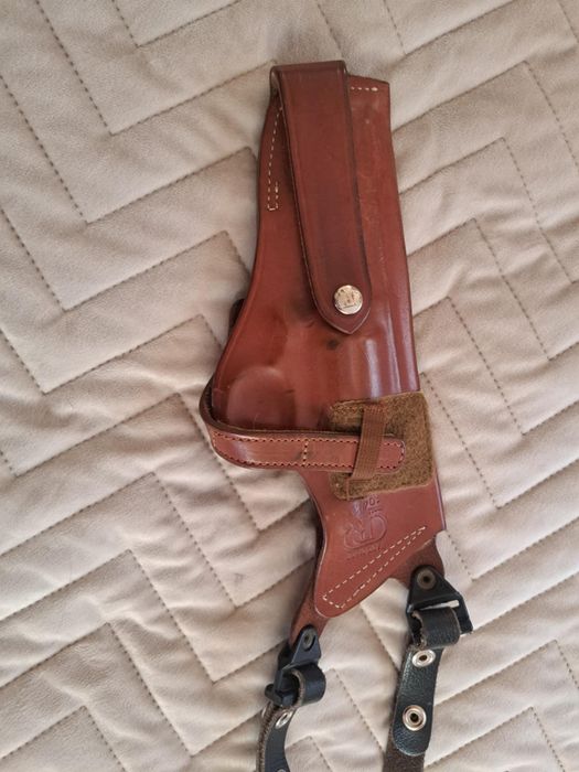 Револвер Таурус модел 357