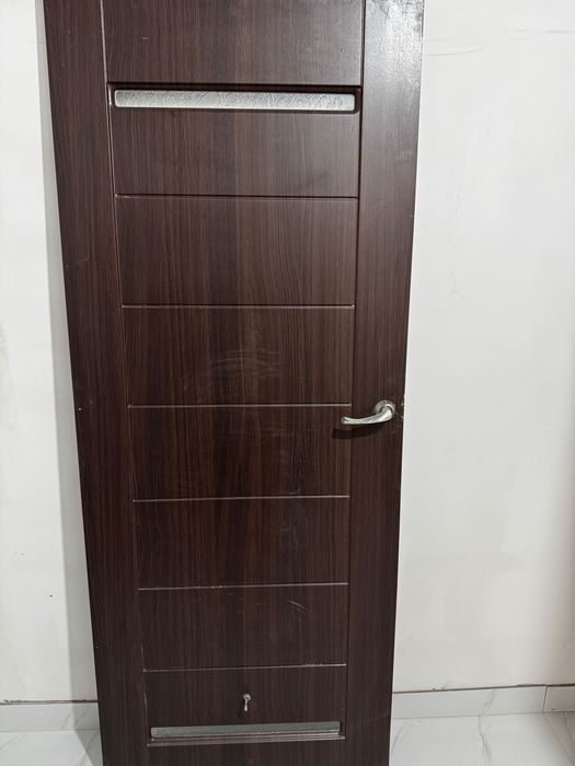 Продам межкомнатные двери