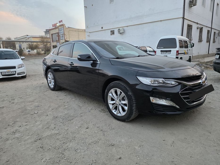 Продам Malibu Premier 2022