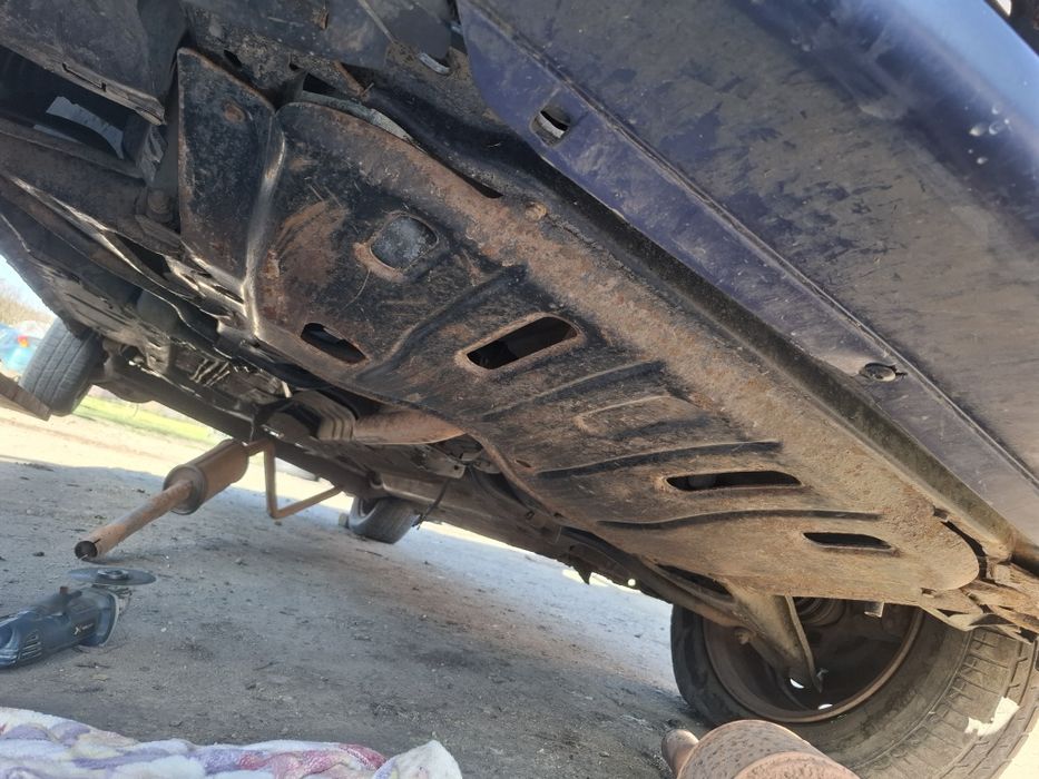 Vand caseta direcție cu servo pompa servo dacia logan 1 motor 1.4 benz