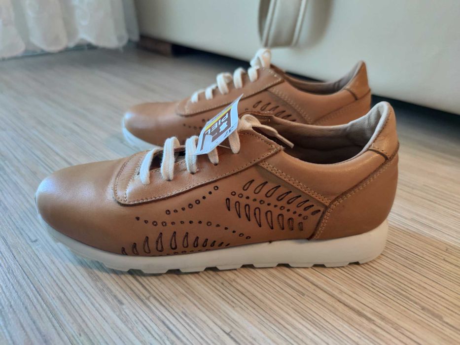 Дамски кожени обувки Senda