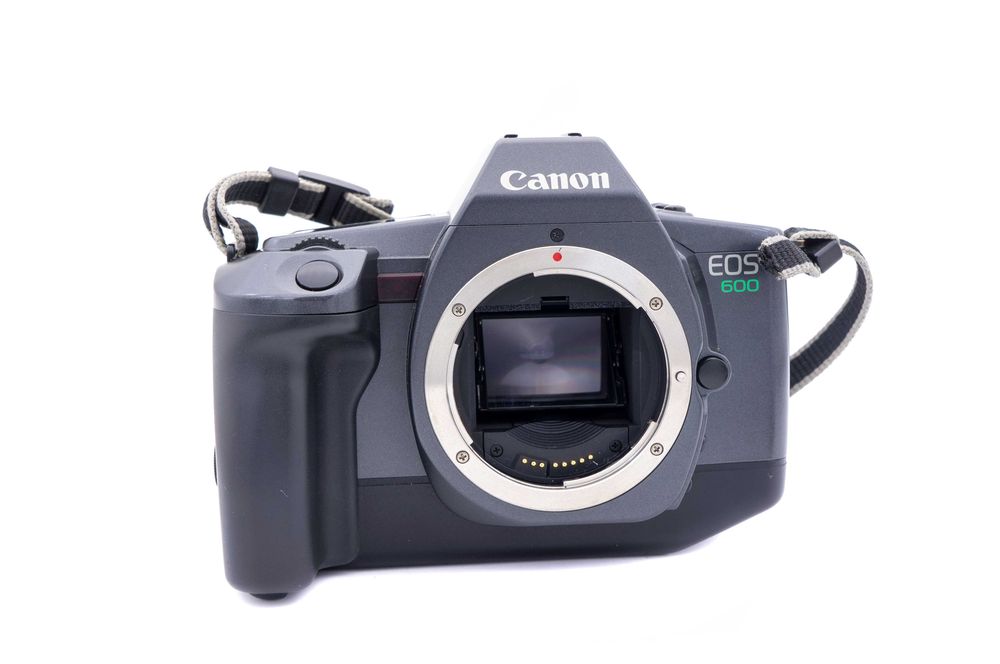 Aparat foto film Canon EOS 600