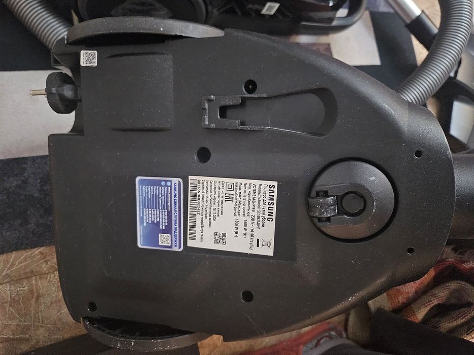 Продам пылесос бу