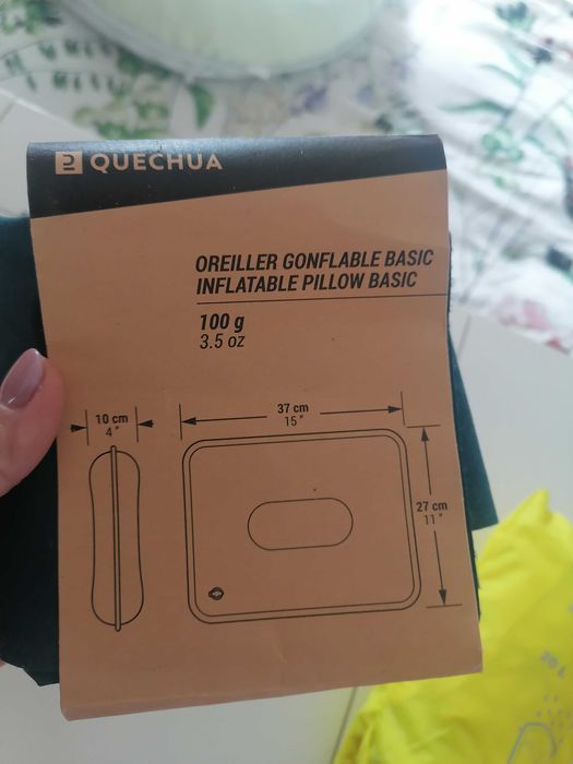 Надуваеми възглавници и дъждобрани за раница