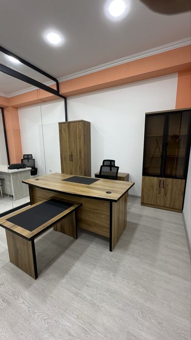 Ofis uchun mebel kamplyekt