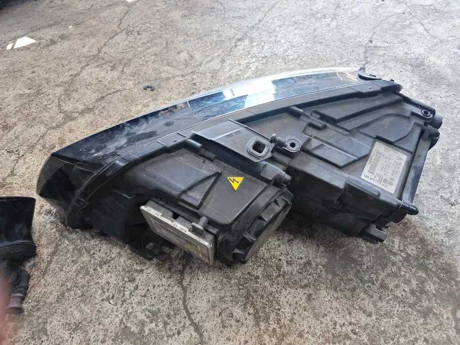 фарове ляв и десен Audi A8 D4 Xenon BI-Xenon