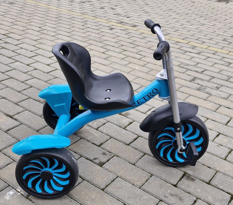 Триколка Byox - Captain