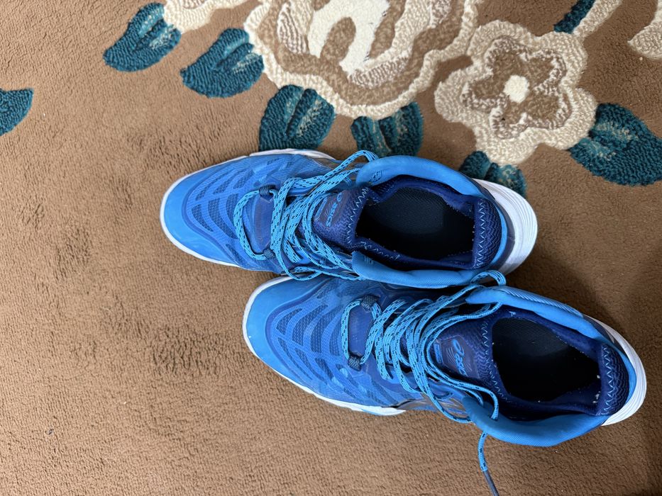 Кросовки меторайс синиго цвета