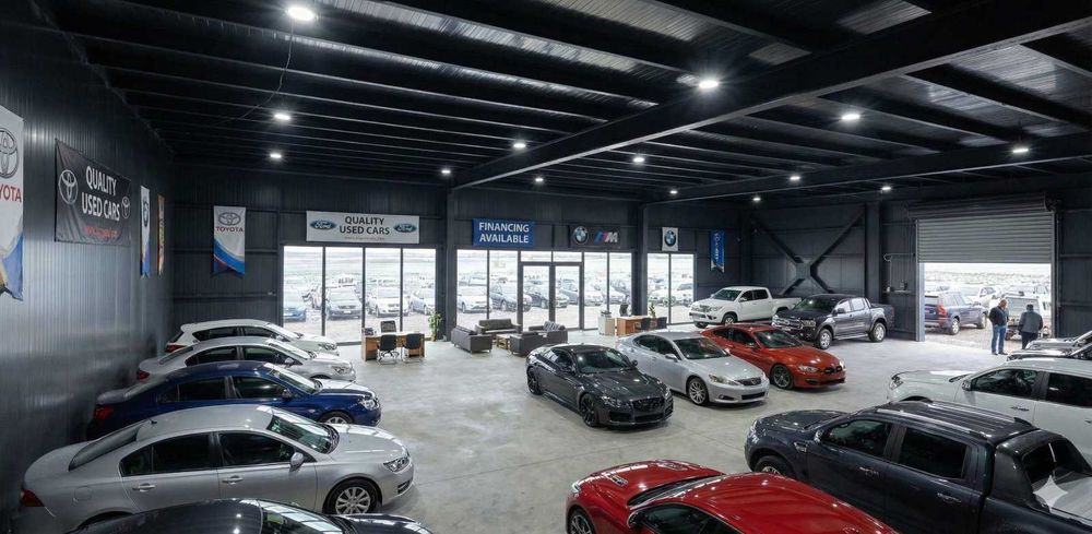 Под наем помещение с двор за автокъща, магазин, склад и мн. други