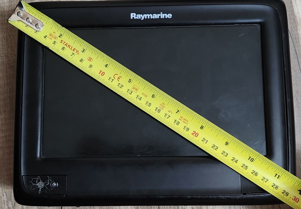 Raymarine a98 9″ сензорен MFD картограф SONAR w/ WiFi + DownVision E70