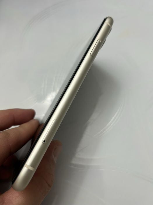 Продаю Iphone 11  64 g