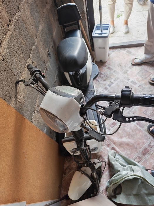 Электра мопед на ходу