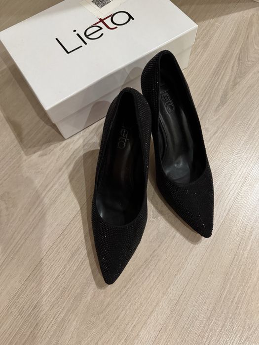 Каблуки Lieta 38