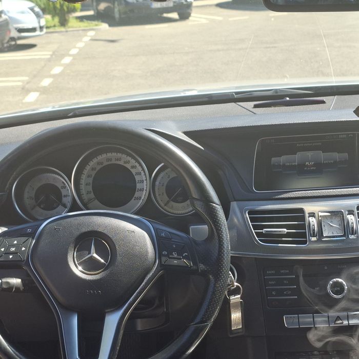 MERCEDES-BENZ E-Class 2015 — imagine 5