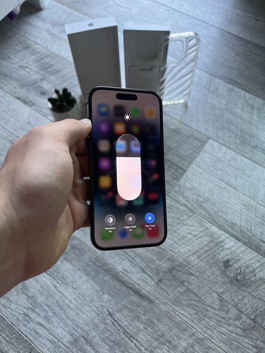 iPhone 14 Pro • Space Black • 256GB • Fullbox