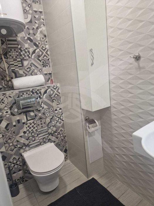 Дава се под наем Двустаен апартамент в Варна, Център - 60 кв.м за 600 € - Снимка #4