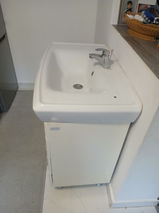 Vand chiuveta 40-80