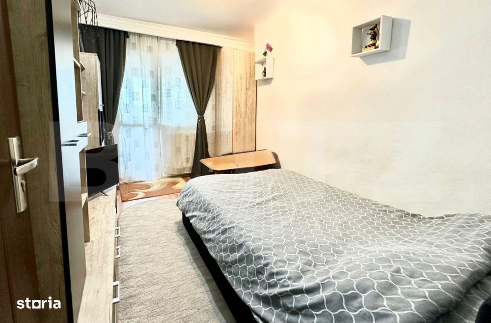 Apartament cu scara interioara, 100mp, 5 camere, 2 bai, Cetate