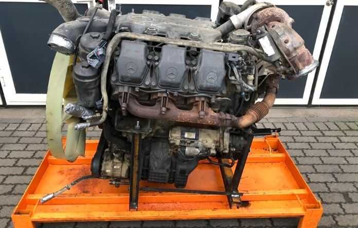 Motor complet Mercedes OM501LA 360 euro 4 - piese/dezmembrari Mercedes