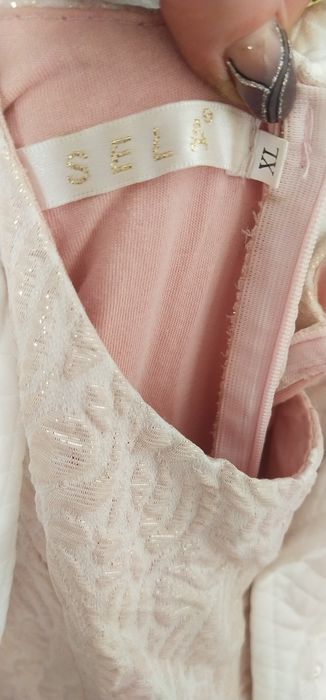 Кизлар куйлаги сотилади