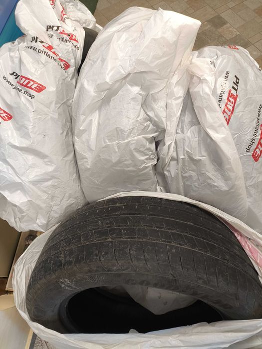 Нови гуми Goodyear R18