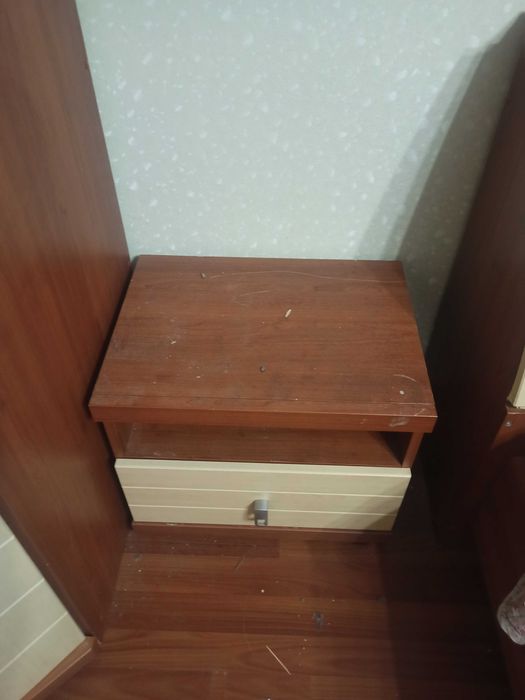 Спальный гарнитур