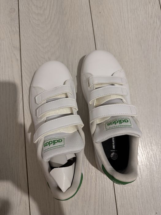 Продам новые кеды adidas