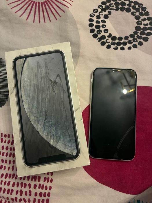 Iphone xr 128 полный комплект