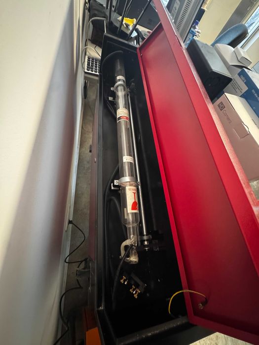 Aparat de gravat si taiat laser REDSAIL/VEVOR