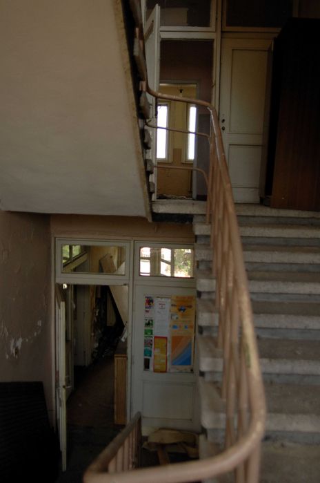 Продава се Промишлена сграда в Бобошево - 1920 кв.м за 266 €/кв.м - Снимка #4