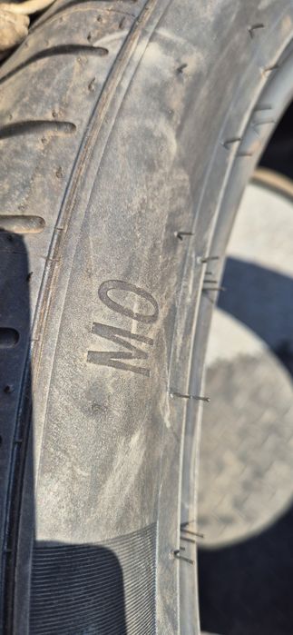 325 35 23 Pirelli o bucată