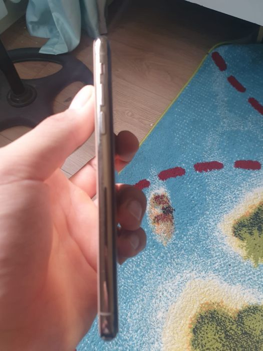 Iphone xs 64gb 74акб
