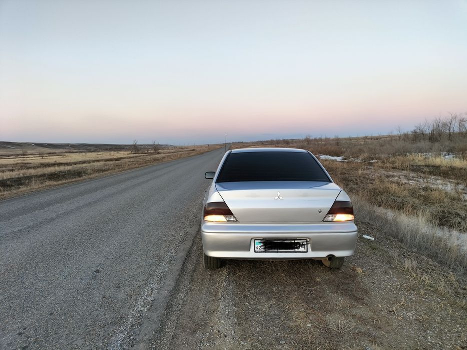 Продам Митсубиси Лансер Цедиа