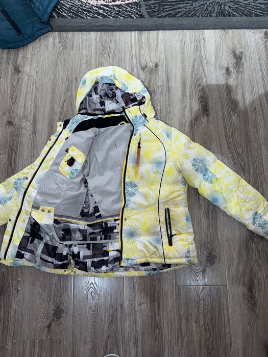 Верхняя детская одежда