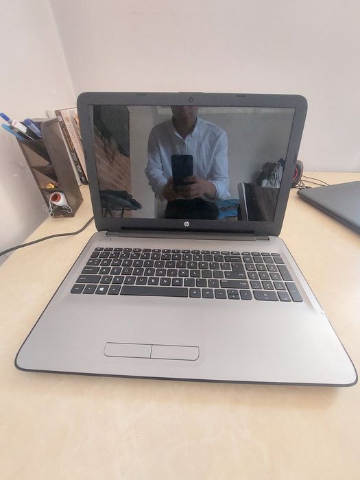 Hp Laptop ssd 128gb
